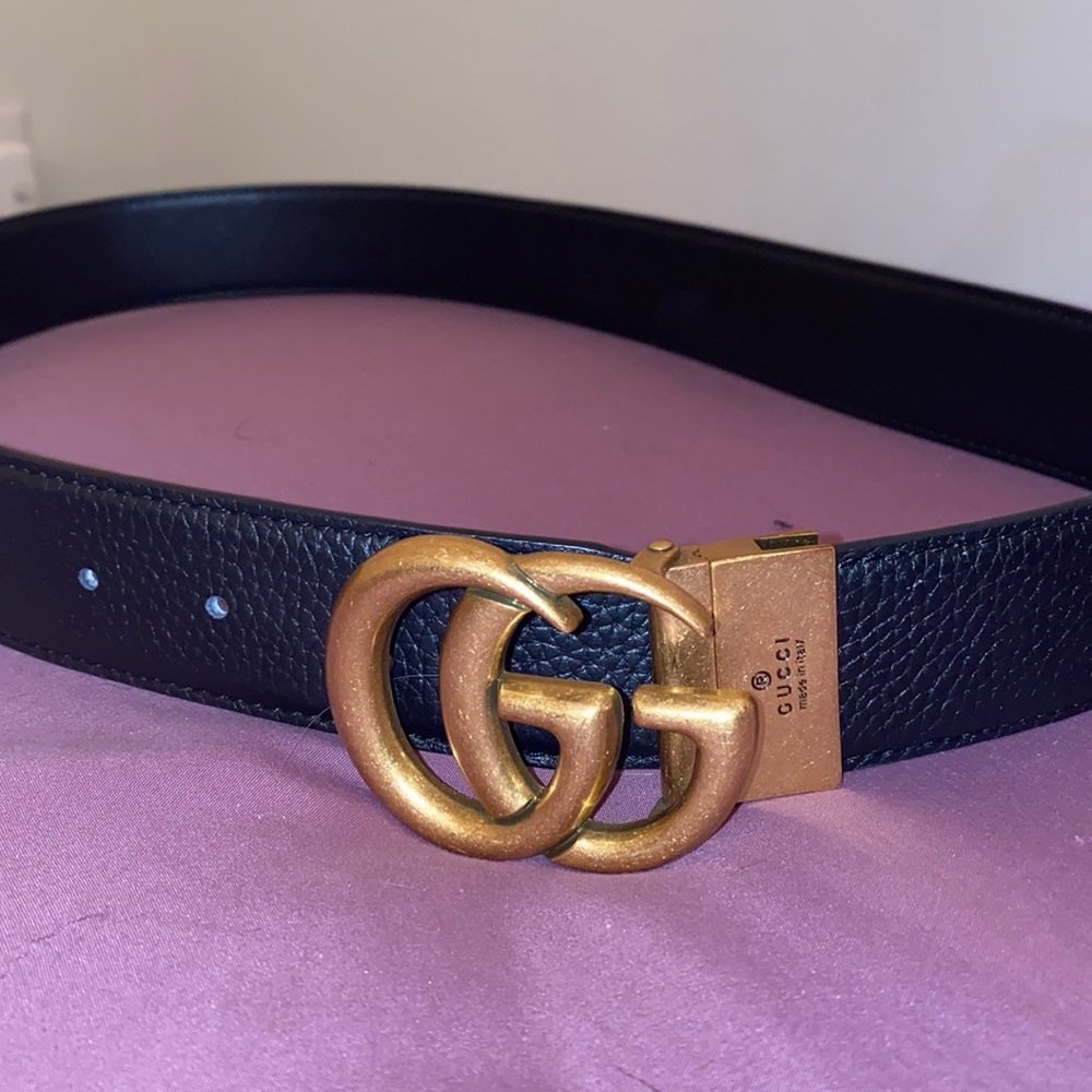 Large Gucci belt